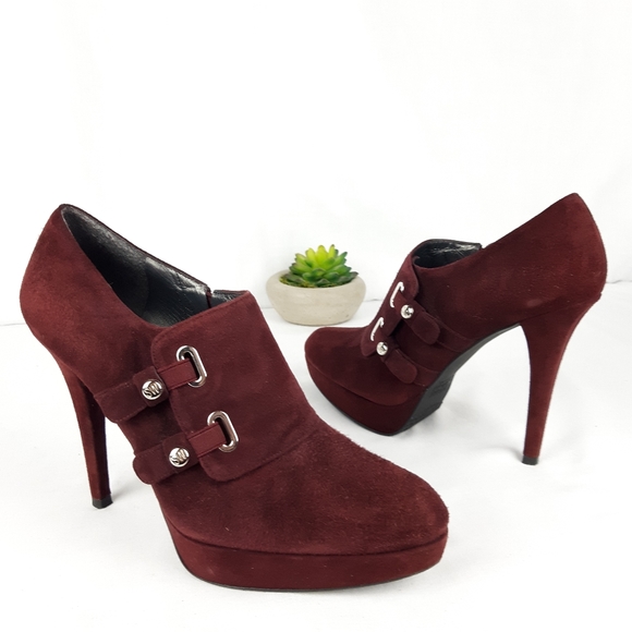 STUART WEITZMAN PLATFORM ANKLE BOOTIES - Picture 9 of 16
